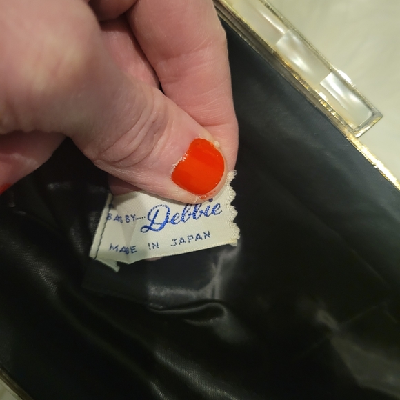 VINTAGE BAGS BY DEBBIE, MADE IN JAPAN SATIN LINED BEADED CLUTCH - Picture 7 of 7